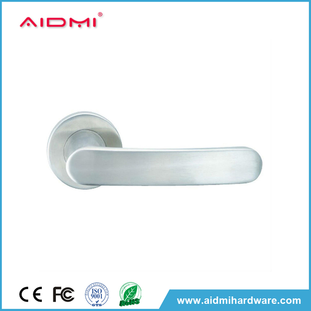 Aidmi, venta al por mayor, personalización, diseño moderno de lujo, impermeable, antioxidante, manijas de puerta interiores de acero inoxidable 304